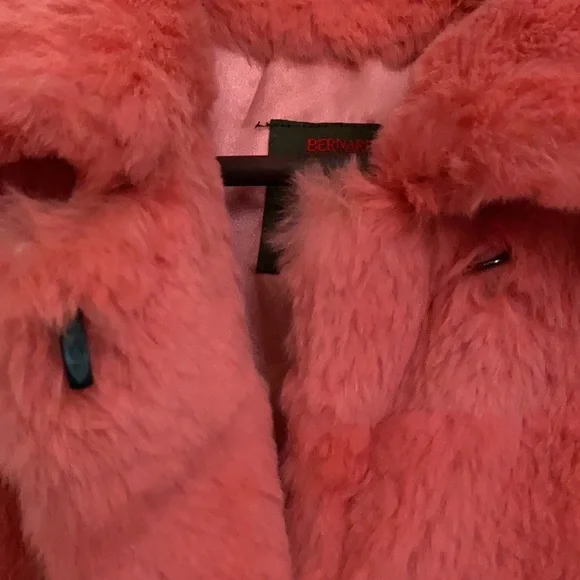Pink Fur Coat - Picture 7 of 9